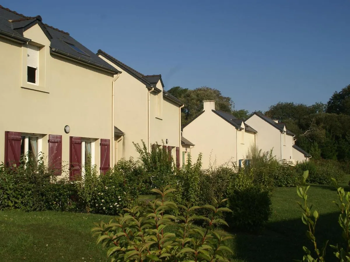 Cozy Holiday Home Near The Bay Of Douarnenez Crozon 0*,  France